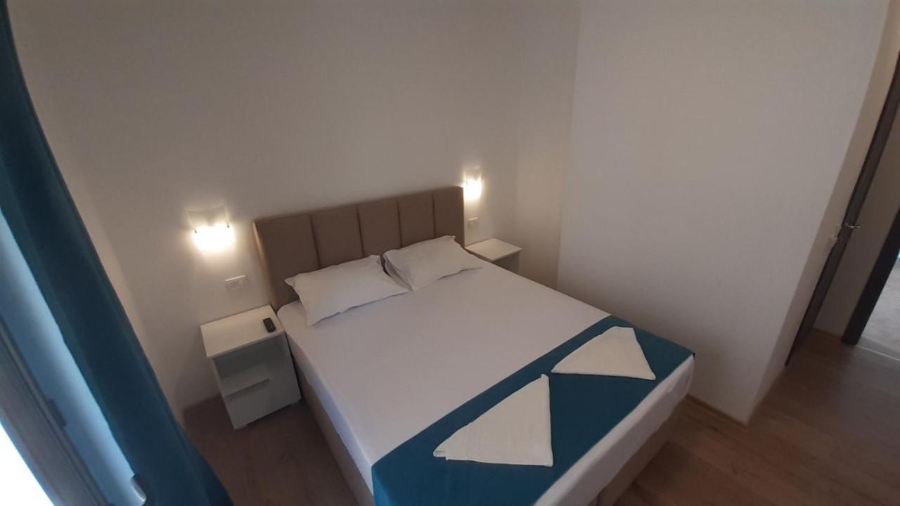 Guest House Mia Bečići エクステリア 写真